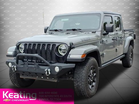 Used 2021 Jeep Gladiator Sport AWD/4WD image 8