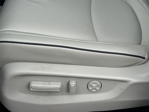 Used 2026 Honda Odyssey Touring image 15