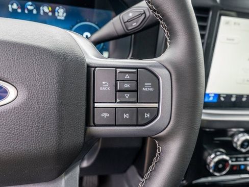 New 2026 Ford F250 Lariat w/ Black Appearance Package image 85