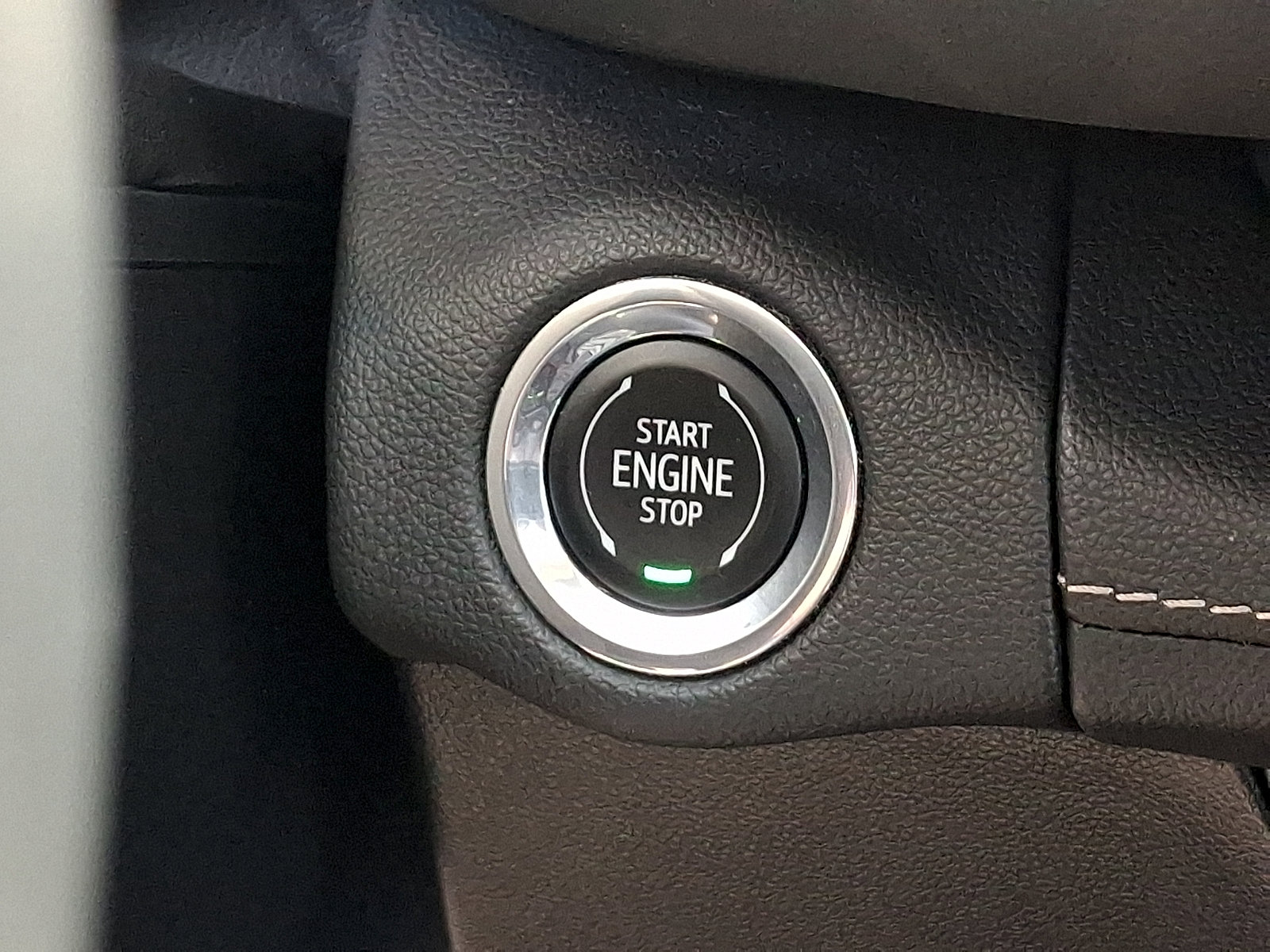 Certified 2023 Buick Envision Essence w/ Sport Touring Package AWD/4WD image 24