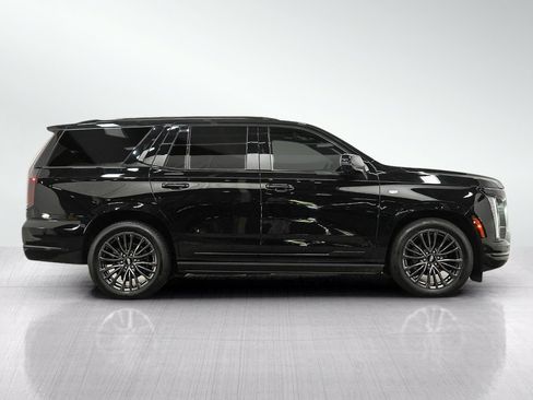 Used 2025 Cadillac Escalade Sport Platinum AWD/4WD image 6