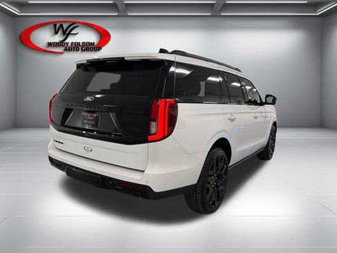 New 2027 Ford Expedition Platinum w/ Stealth Performance Package AWD/4WD image 6
