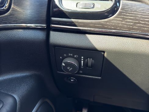 Used 2021 Jeep Grand Cherokee High Altitude image 27