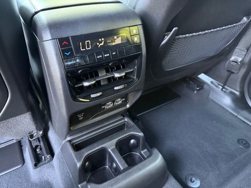 Used 2023 Jeep Grand Cherokee L Laredo AWD/4WD image 29