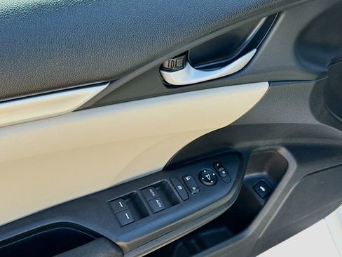 Used 2018 Honda Civic LX image 20