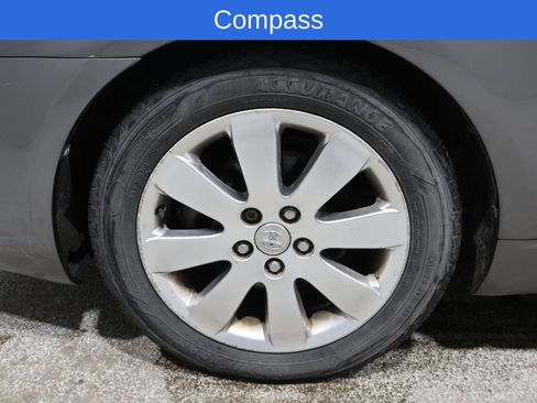 Used 2005 Toyota Avalon XLS image 8