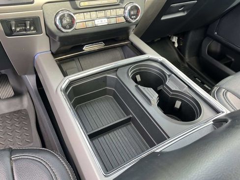 Used 2022 Ford F250 Lariat w/ Lariat Ultimate Package image 33