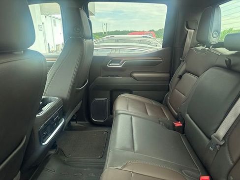 Used 2022 GMC Sierra 1500 Denali w/ Denali Reserve Package AWD/4WD image 8