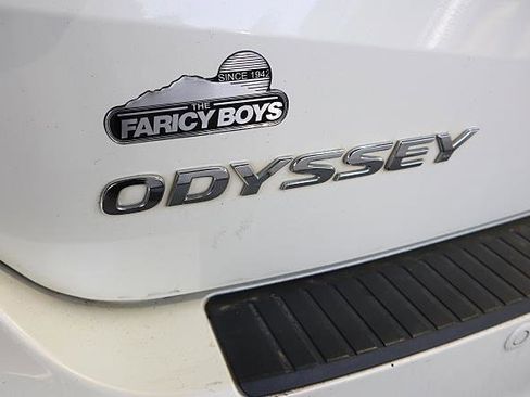 Used 2018 Honda Odyssey Elite image 8