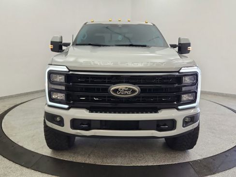 Used 2025 Ford F250 Lariat w/ Lariat Ultimate Package image 9