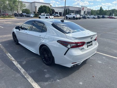 Used 2023 Toyota Camry XSE image 6