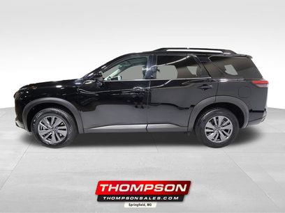 Used 2025 Nissan Pathfinder SV