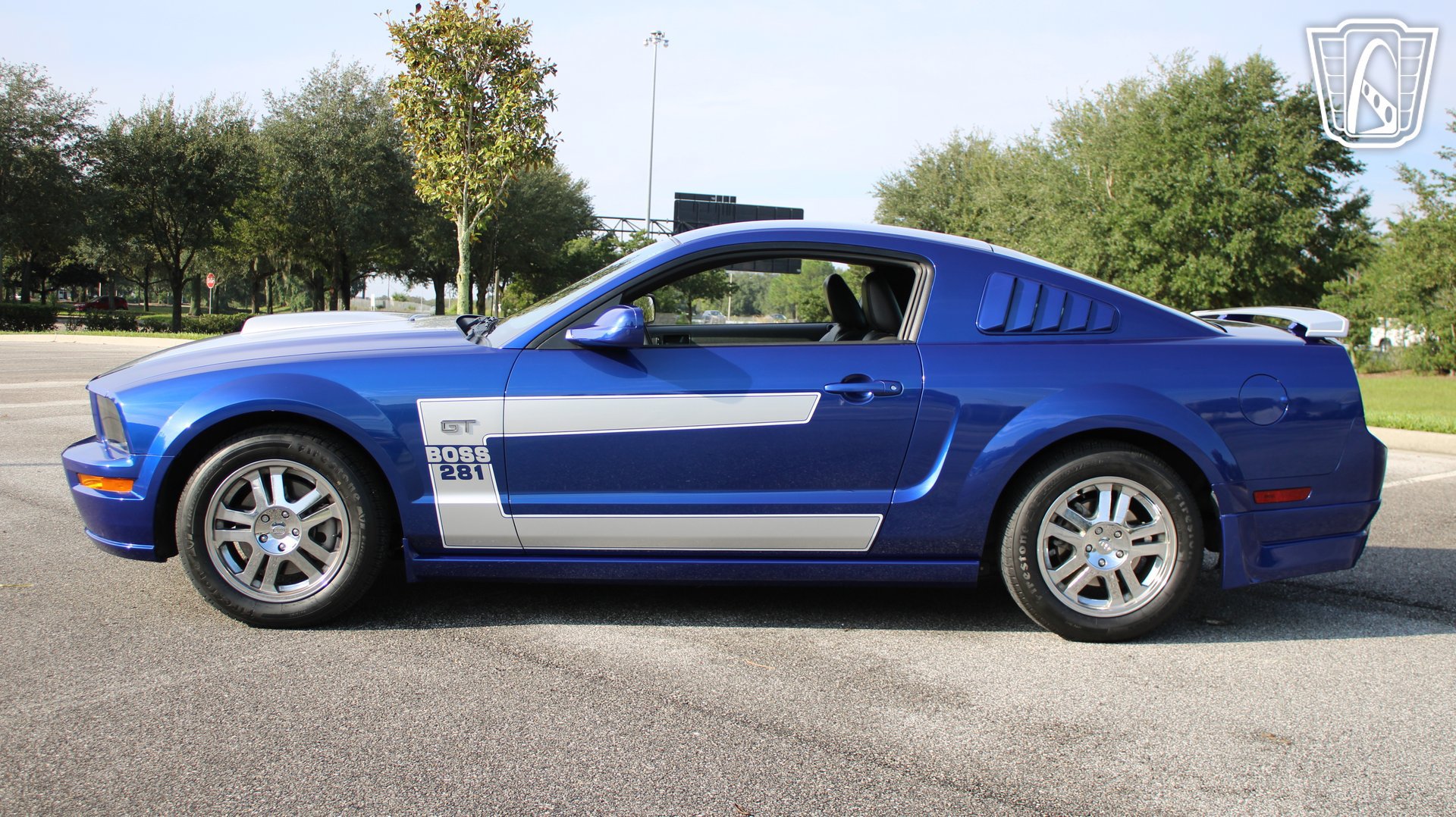 Used 2005 Ford Mustang GT RWD image 10