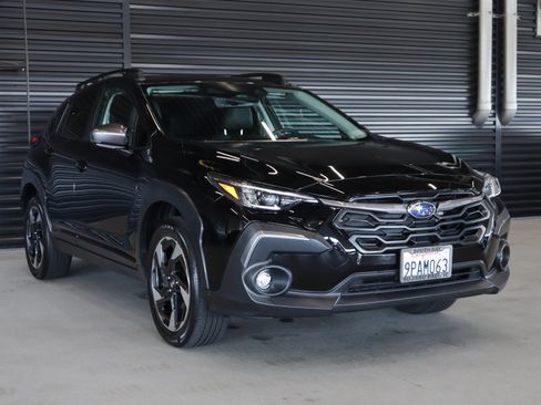 Used 2024 Subaru Crosstrek 2.5i Limited w/ Crosstrek Mirror Package AWD/4WD image 10