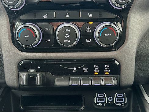 Used 2022 RAM 1500 Big Horn image 17
