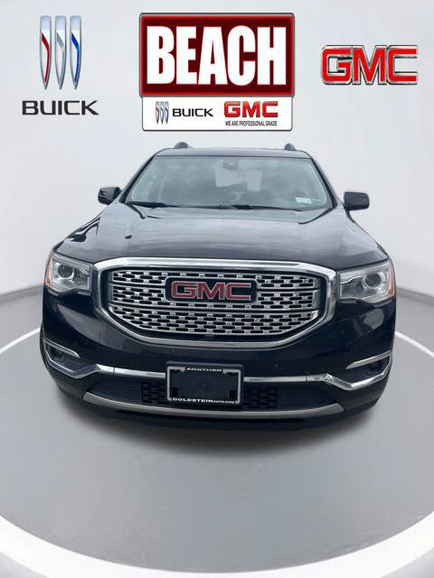 Used 2017 GMC Acadia Denali w/ Technology Package AWD/4WD image 2