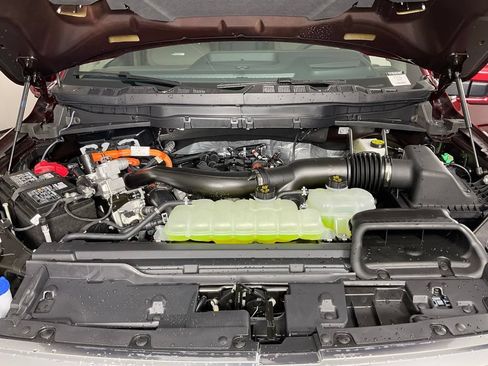 New 2026 Ford F150 Platinum w/ Equipment Group 703A Plus AWD/4WD image 9