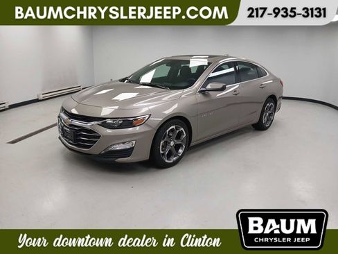 Used 2024 Chevrolet Malibu LT image 1