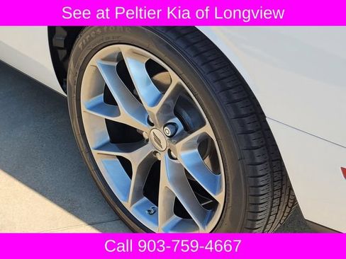 Used 2023 Dodge Challenger SXT w/ Plus Package RWD image 7