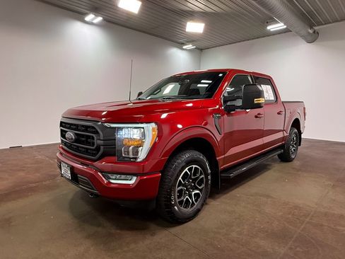 Used 2022 Ford F150 XLT w/ Equipment Group 302A High AWD/4WD image 39