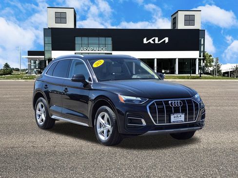 Used 2021 Audi Q5 2.0T Premium w/ Convenience Package AWD/4WD image 2