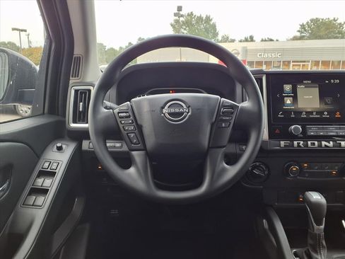 New 2026 Nissan Frontier SV w/ Tow Package image 9