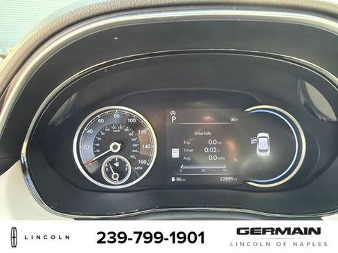 Used 2024 Genesis GV70 2.5T w/ Advanced Package AWD/4WD image 14