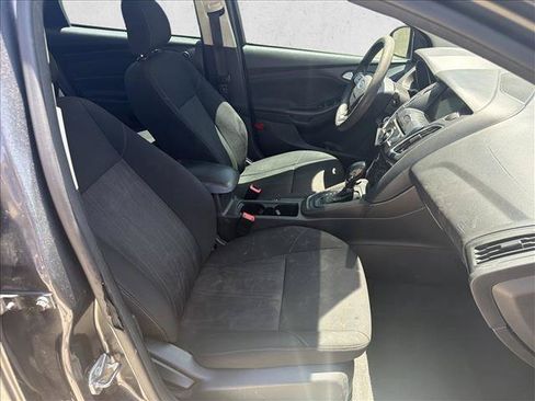 Used 2018 Ford Focus SEL FWD image 23