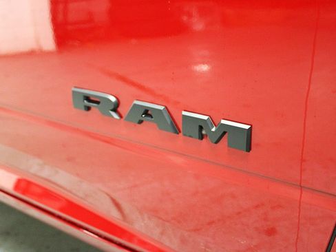 New 2026 RAM 2500 Big Horn AWD/4WD image 43