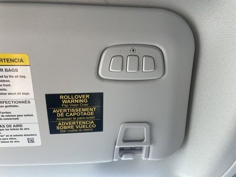 Certified 2023 Ford Escape Platinum image 34