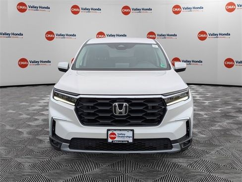 New 2025 Honda Pilot EX-L image 2