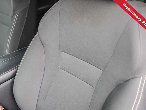 Used 2025 Nissan Rogue S FWD image 20