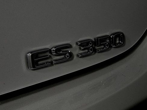 Certified 2025 Lexus ES 350 350 w/ Premium Package image 34