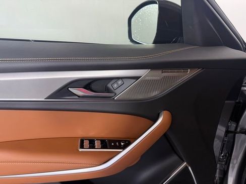 New 2025 Jaguar F-PACE R-Dynamic S image 26