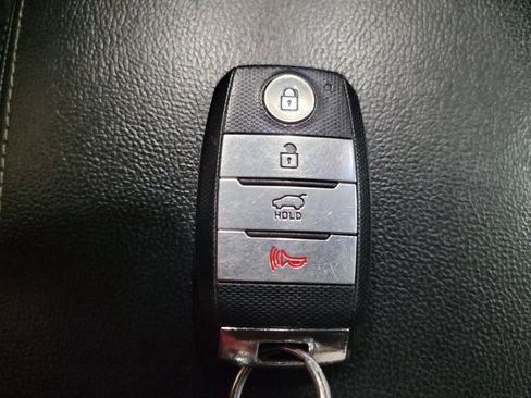 Used 2020 Kia Sorento S AWD/4WD image 32