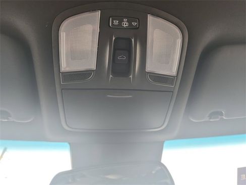 Used 2019 Hyundai Veloster 2.0 Premium image 21