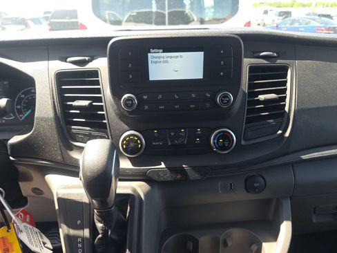 Used 2025 Ford Transit 250 Low Roof w/ Exterior Upgrade Package RWD image 7