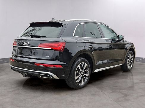 Certified 2023 Audi Q5 2.0T Premium Plus w/ Premium Plus Package image 4