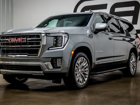 Used 2023 GMC Yukon XL SLT w/ SLT Premium Package AWD/4WD image 27