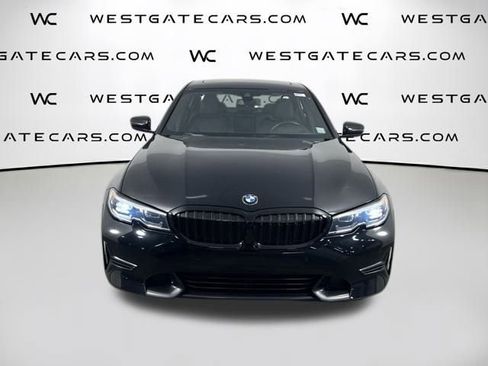 Used 2020 BMW 330i xDrive Sedan w/ Premium Package image 4