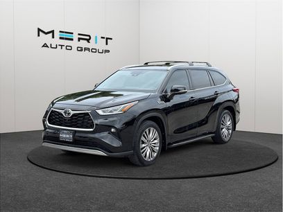 Used 2023 Toyota Highlander Platinum