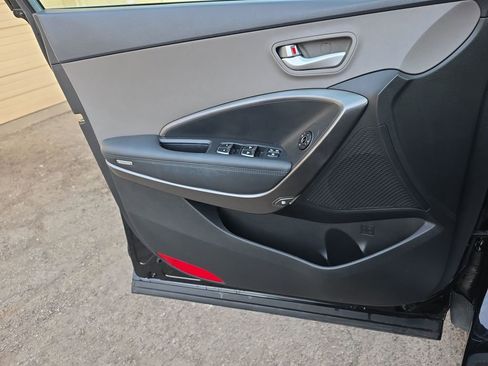 Used 2017 Hyundai Santa Fe Sport image 33