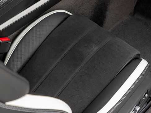 Used 2025 Bentley Continental GT Speed AWD/4WD image 36