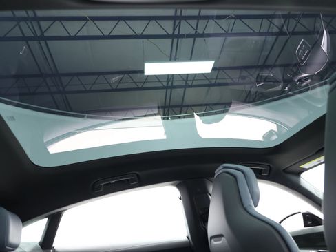 Used 2024 Audi e-tron GT Premium Plus w/ Performance Package image 65