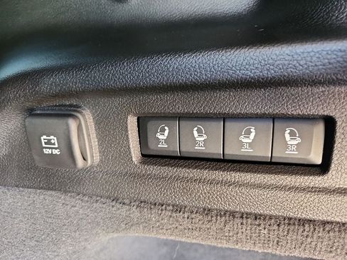 Used 2023 Jeep Grand Cherokee L Summit AWD/4WD image 16