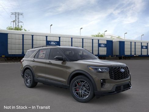 New 2026 Ford Explorer ST AWD/4WD image 7