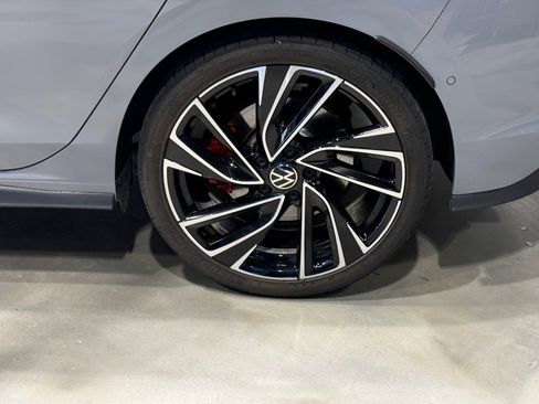 Used 2024 Volkswagen GTI Autobahn image 8