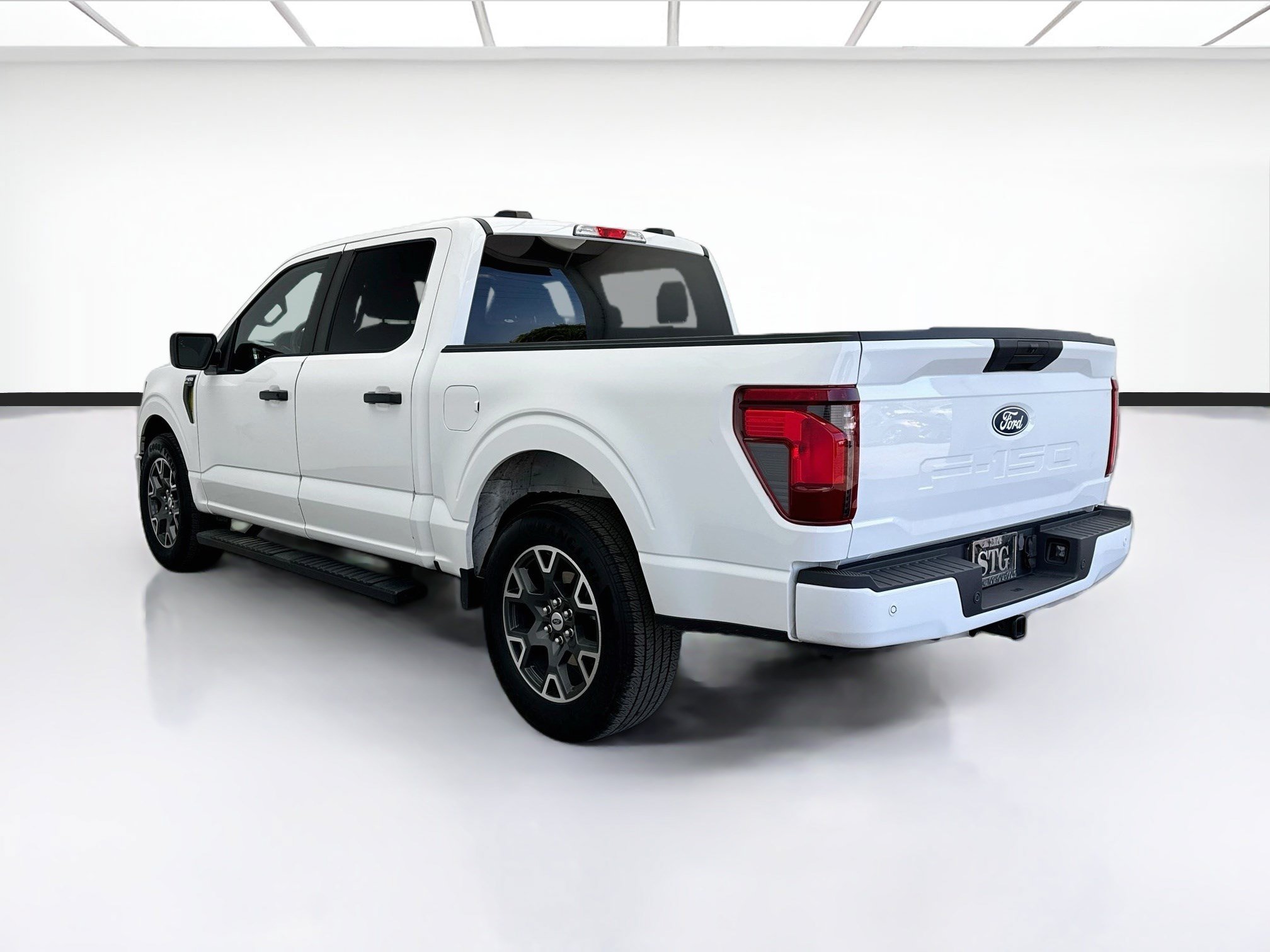 Used 2024 Ford F150 STX RWD image 6