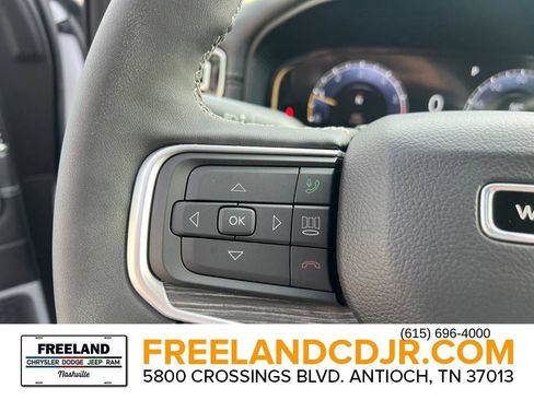 New 2024 Jeep Wagoneer L Series II w/ Flexible Seating Group AWD/4WD image 9