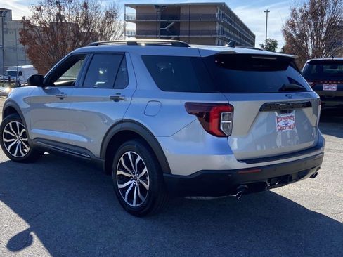 Used 2022 Ford Explorer ST-Line w/ Class IV Trailer Tow Package image 25